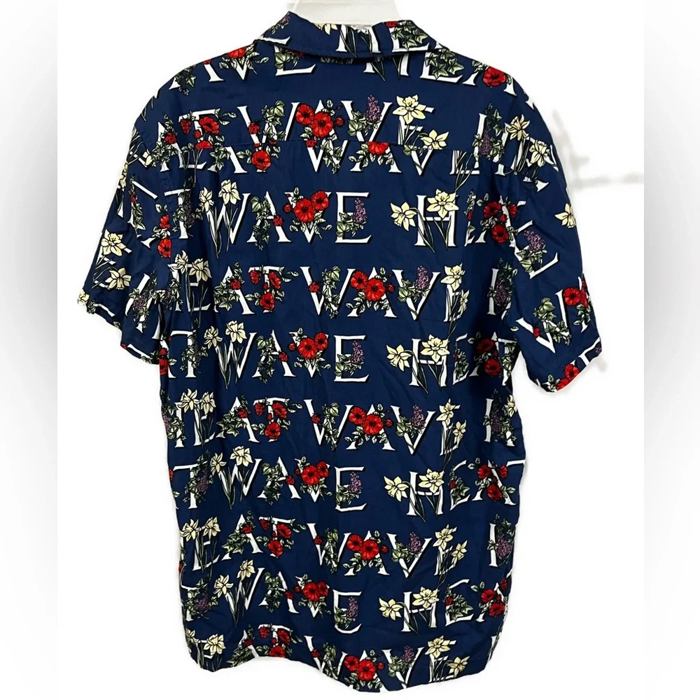 J. Crew Men's Heat Wave Tropical Print Short Sleeve Button‎ Down Shirt- Size S